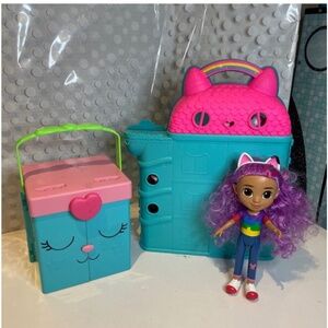 Gabby’s Dollhouse 👗👒Dress-Up Closet & On-the-Go dollhouse bundle